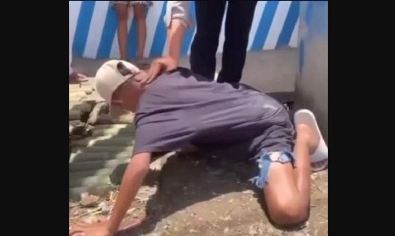 Ada-Ada Saja, Pengendara Motor Ini Pura-Pura Kesurupan demi Hindari Tilang