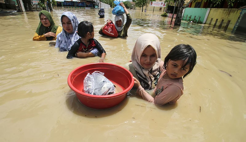 Kurang Air Bersih Pengungsi Banjir Di Aceh Utara Mulai Terserang Penyakit