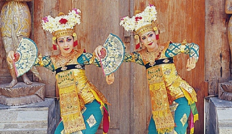 5 Tari Bali yang Populer, Nomor 3 Bisa Libatkan Ratusan Penari