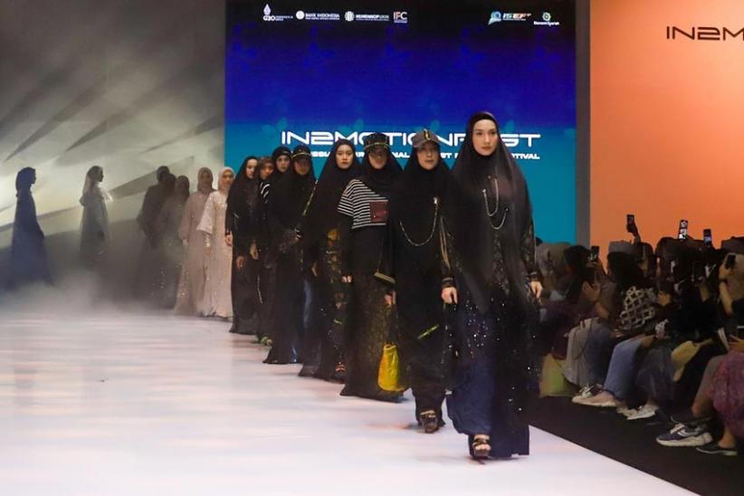163 Designer Tampilkan Karyanya di Indonesia International Modest Fashion Festival 2022 - Bagian 2
