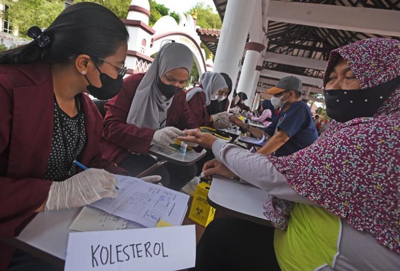 Warga Serang Jalani Pemeriksaan Kesehatan Secara Gratis oleh Mahasiswa FK Untirta - Bagian 2