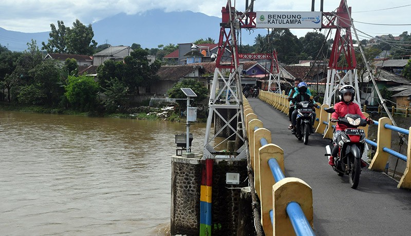 Penampakan Debit Air Bendung Katulampa Siaga 1 - Bagian 3
