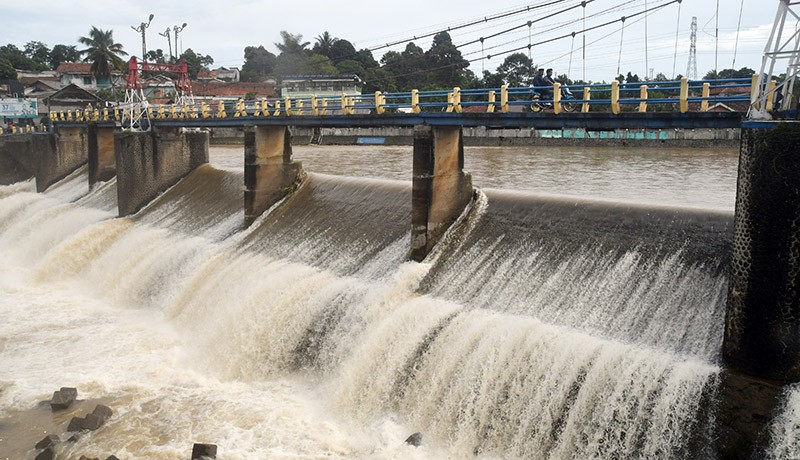 Penampakan Debit Air Bendung Katulampa Siaga 1 - Bagian 1