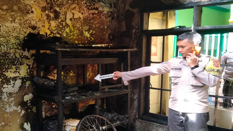 Rumah Kontrakan di Tarogong Kidul Garut Ludes Terbakar, 3 Luka-luka