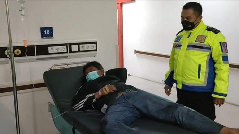 Bus Tabrak Pembatas Jalan di Tol Kejapanan Tewaskan 3 Penumpang, Sopir Ngaku Ngantuk