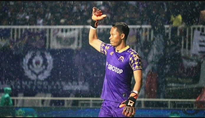  Profil Syahrul Trisna, Kiper Timnas Indonesia yang Berpangkat Sersan Dua