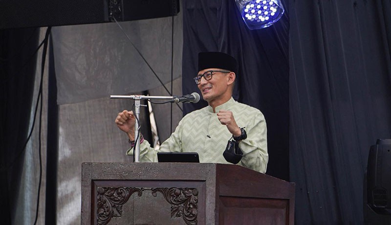 Sandiaga Uno Hadiri Orasi Ilmiah Universitas Hasyim Asy'ari Tebuireng Jombang - Bagian 2
