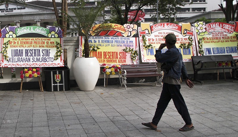 Karangan Bunga Ucapan Selamat untuk Hendrar Prihadi Hiasi Kota Semarang - Bagian 3