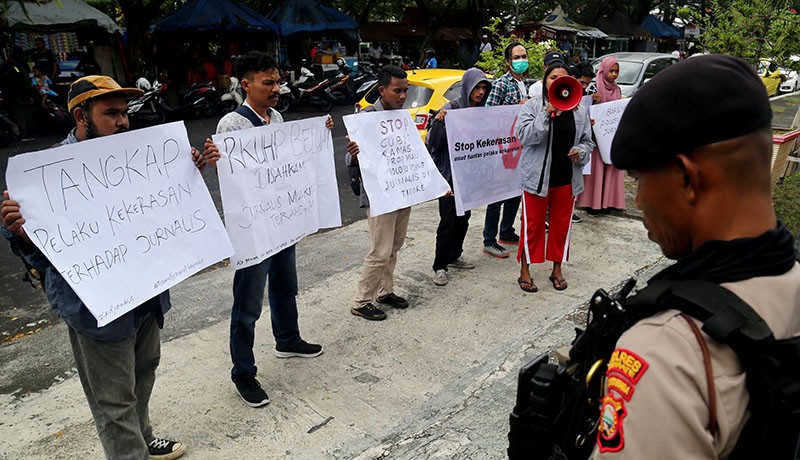 Aksi Tolak Kekerasan terhadap Jurnalis di Ternate - Bagian 2