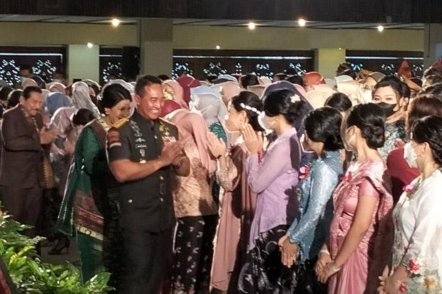 Terjadi Ketimpangan Dokter Antar Daerah, Rektor UGM: Perlu Peran TNI