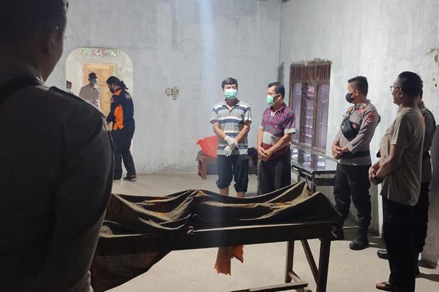 title Nenek Ini Tewas Gantung Diri, Sebelumnya Sudah 4 Kali Mencoba Mengakhiri Hidup Nenek Ini Tewas Gantung Diri, Sebelumnya Sudah 4 Kali Mencoba Mengakhiri Hidup