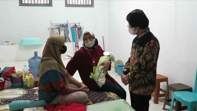 Dikunjungi Kak Seto, Kondisi Ibu yang Melahirkan di Rutan Perempuan Sidoarjo dan Bayinya Sehat