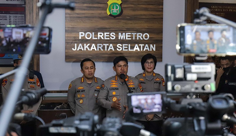 Kasus KDRT Lesti Kejora, Rizky Billar Ditetapkan sebagai Tersangka - Bagian 2