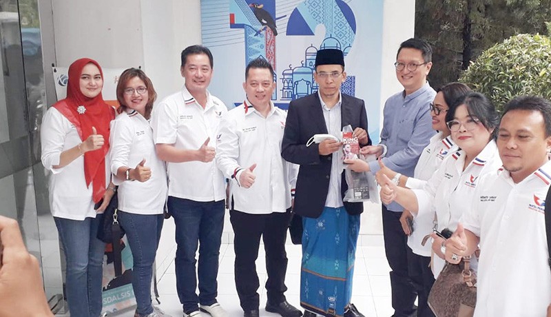 Kunjungan ke Kantor Media Tribun Medan, TGB Zainul Majdi: Dalam Teori Apapun Pers Penting - Bagian 1