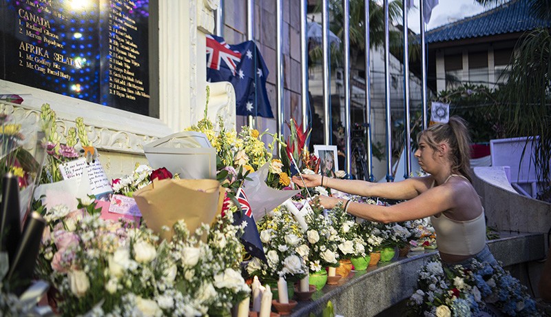 Peringatan 20 Tahun Tragedi Bom Bali Dihadiri Keluarga Korban - Bagian 1