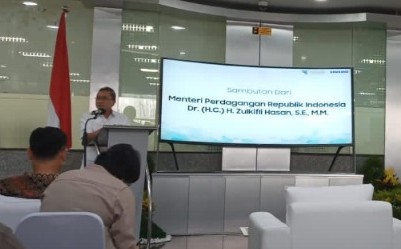 RI Ekspor Jutaan Smartphone Samsung Buatan Cikarang RI Ekspor Jutaan Smartphone Samsung Buatan Cikarang