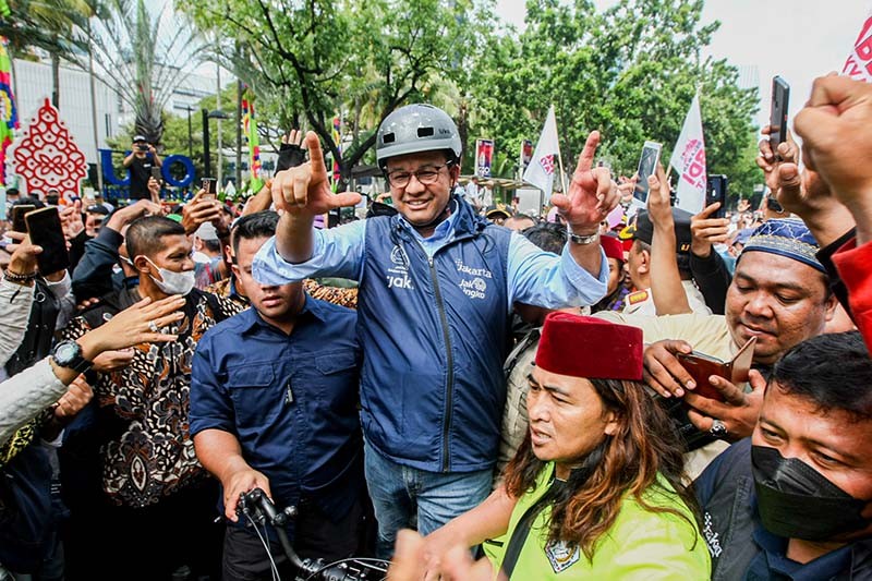 Ribuan Warga Antusias Sambut Anies Baswedan di Balai Kota Jakarta - Bagian 2
