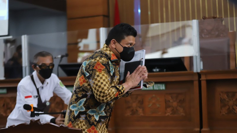 Pakai Batik, Ferdy Sambo Jalani Sidang Perdana Kasus Pembunuhan Berencana - Bagian 2
