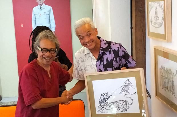 Butet Beri Hadiah Lukisan Macan Terikat Kepada Ganjar Pranowo, Ini Maknanya
