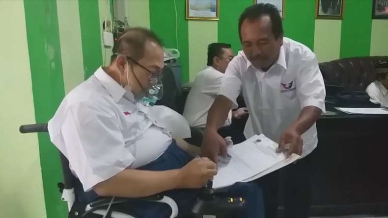 Meski Sakit, Ketua DPD Partai Perindo Pasuruan Tetap Semangat Hadiri Verifikasi Faktual Bawaslu