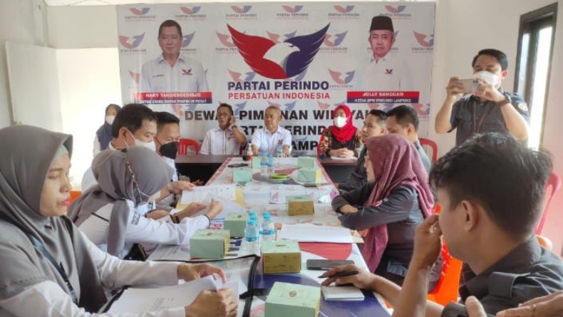 title KPU Lakukan Verifikasi Faktual di DPW Partai Perindo Lampung KPU Lakukan Verifikasi Faktual di DPW Partai Perindo Lampung