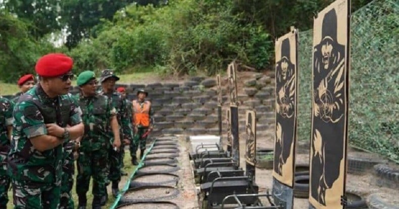 Jenderal Dudung Cek Kesiapan Tim Lomba Tembak Angkatan Darat ASEAN