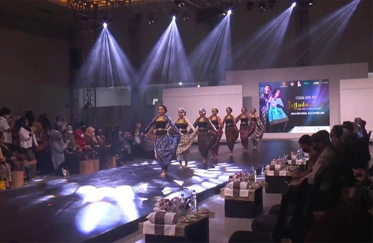 170 IKM dari Jawa dan Kalimantan Ramaikan Festival Batik 2022 di Yogyakarta