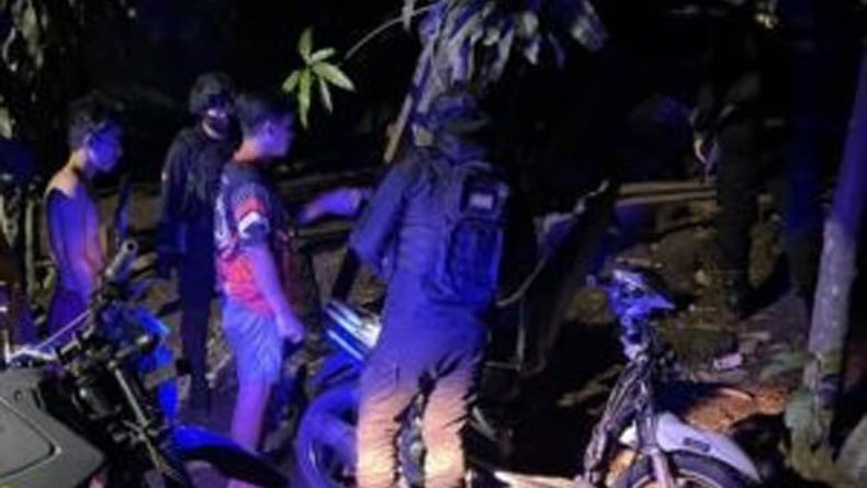 title Patroli Dialogis, Satsamapta Polresta Manado Ajak Anak Muda Turut Jaga Kamtibmas Patroli Dialogis, Satsamapta Polresta Manado Ajak Anak Muda Turut Jaga Kamtibmas