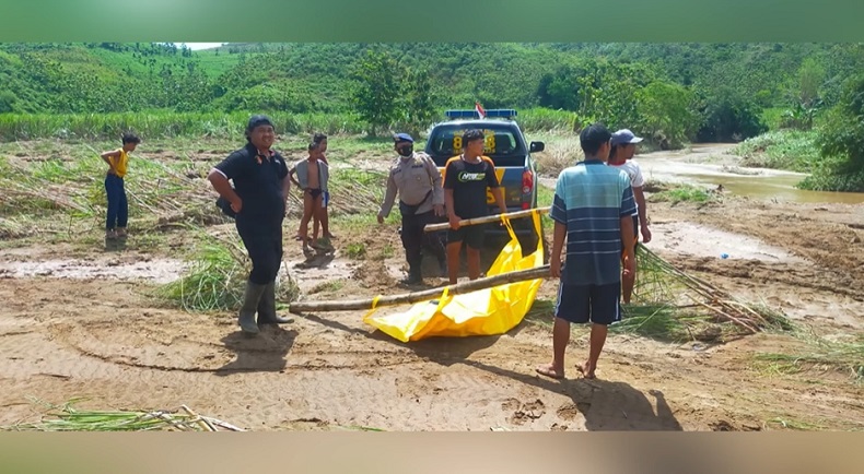 Mayat Mr X Ditemukan Tergeletak di Tepi Sungai Blitar, Diduga Korban Tenggelam