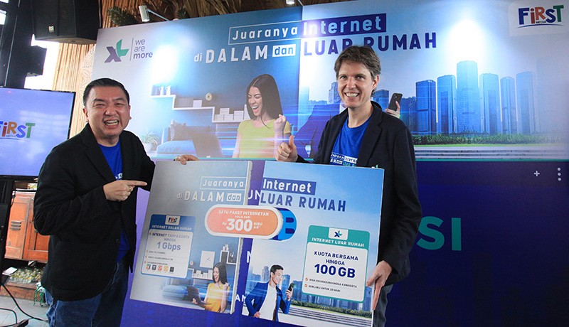 XL-First Media Sinergi Gabungkan Layanan Internet Kecepatan Tinggi - Bagian 1
