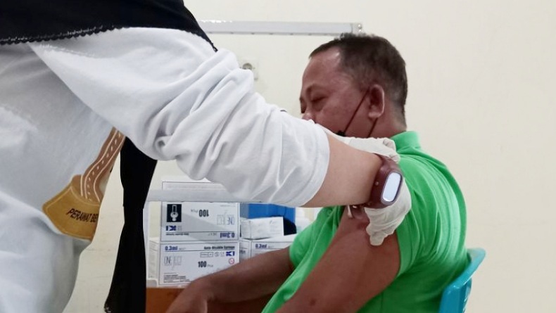 title Dinkes Pastikan Puskesmas di Gorontalo Utara Layani Vaksinasi Covid-19, Ini Syaratnya Dinkes Pastikan Puskesmas di Gorontalo Utara Layani Vaksinasi Covid-19, Ini Syaratnya