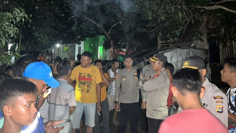 Puting Beliung Terjang Dompu, Atap Rumah Warga Porak-poranda hingga Tembok Sekolah Ambruk