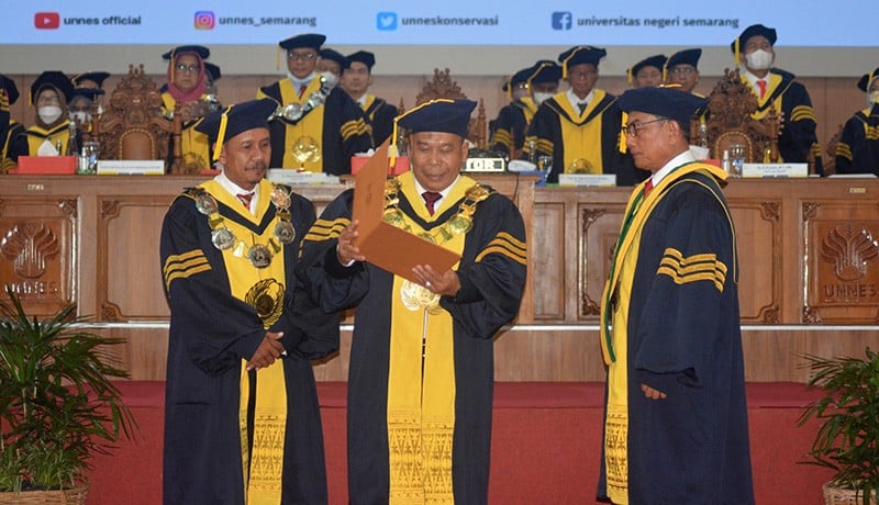 Moeldoko Dianugerahi Gelar Doktor Honoris Causa dari Universitas Negeri Semarang - Bagian 3