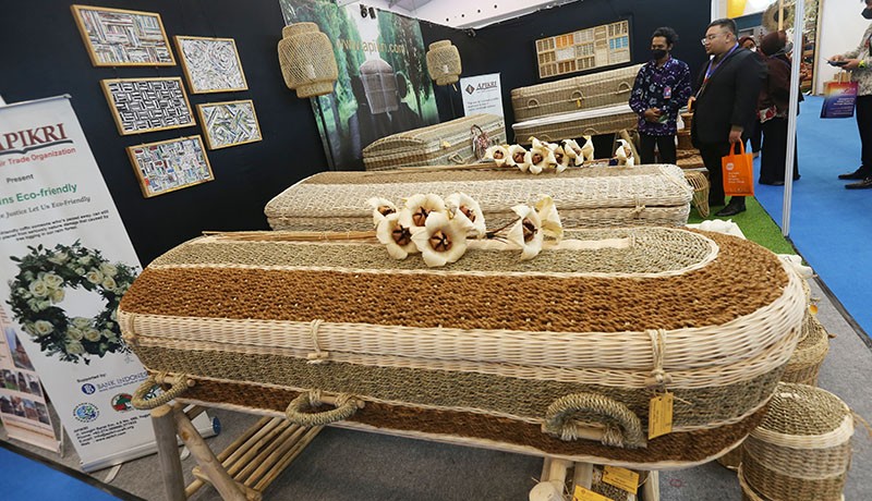 Peti Jenazah dari Pelepah Pisang Buatan Sukoharjo Tembus Pasar Eropa - Bagian 3