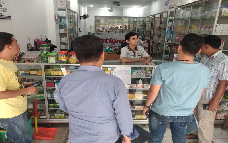 title Cegah Sirup Penyebab Gagal Ginjal Akut, Polres Lubuklunggau Datangi Apotek dan Toko Obat Cegah Sirup Penyebab Gagal Ginjal Akut, Polres Lubuklunggau Datangi Apotek dan Toko Obat
