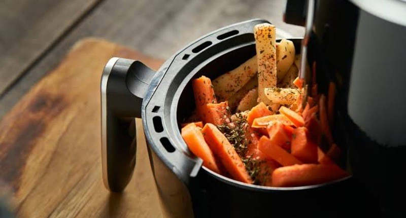 Cara Memasak Dengan Sedikit Minyak Pakai Air Fryer, Makanan Lezat Dan Sehat