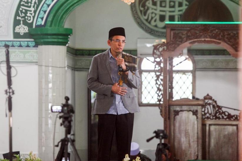 TGB Zainul Majdi Jadi Penceramah Maulid Nabi Muhammad di Masjid Jami'Al Barkah Lebak Bulus - Bagian 5