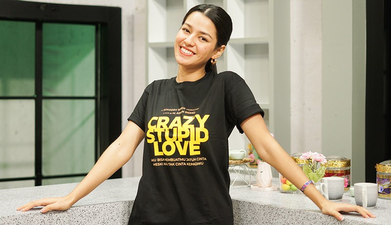 Potret Susan Sameh Pemeran Asti di Film Crazy Stupid Love - Bagian 3