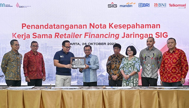 Tingkatkan Fasilitas Pembiayaan Retailer Toko Bangunan, SIG Gandeng Sejumlah Perusahaan BUMN - Bagian 1