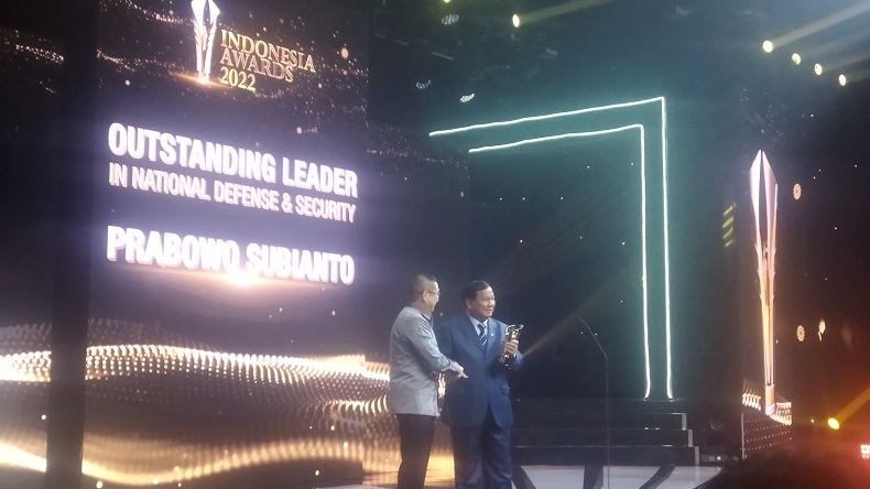 Prabowo Terima Penghargaan Indonesia Awards 2022: Ini Harapan Dan Tantangan