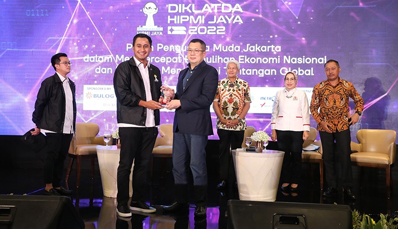 Hary Tanoesoedibjo Menjadi Pembicara Diklatda HIPMI Jaya - Bagian 1