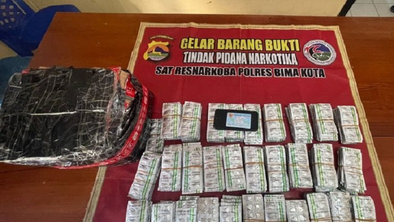 Pesan Paket 7.550 Butir Tramadol dari Jawa, Pria di Bima Ditangkap