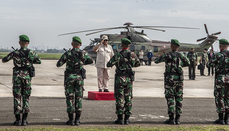 Prabowo Serahkan 2 Helikopter Bell 412 kepada TNI AD - Bagian 2