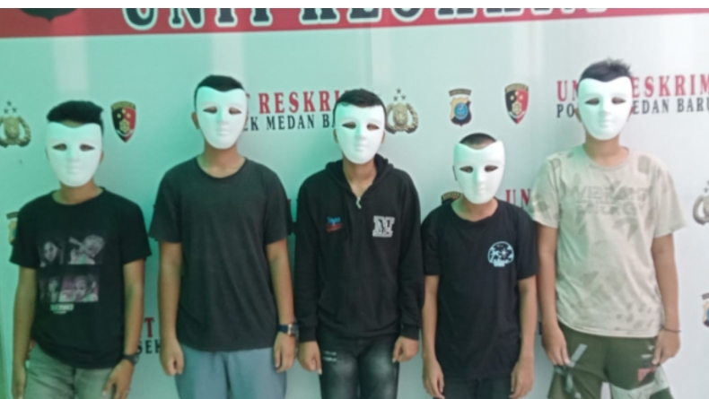 5 Pelajar Lempari Mobil Warga Melintas di Medan, Ditangkap Ngaku Sengaja Cari Mangsa