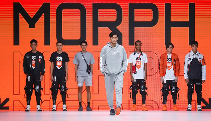 Busana Koleksi Tim Esport Morph Tampil di JFW 2023 - Bagian 1