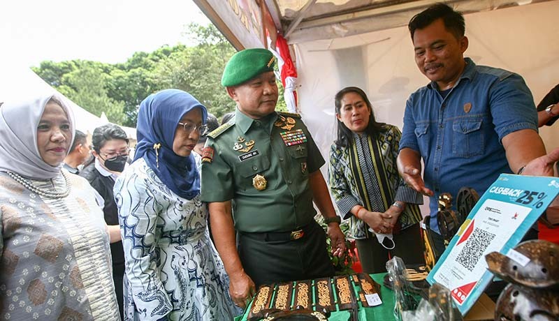 TNI AD-Pemerintah Kolaborasi Kembangkan UMKM di Era Digital - Bagian 2