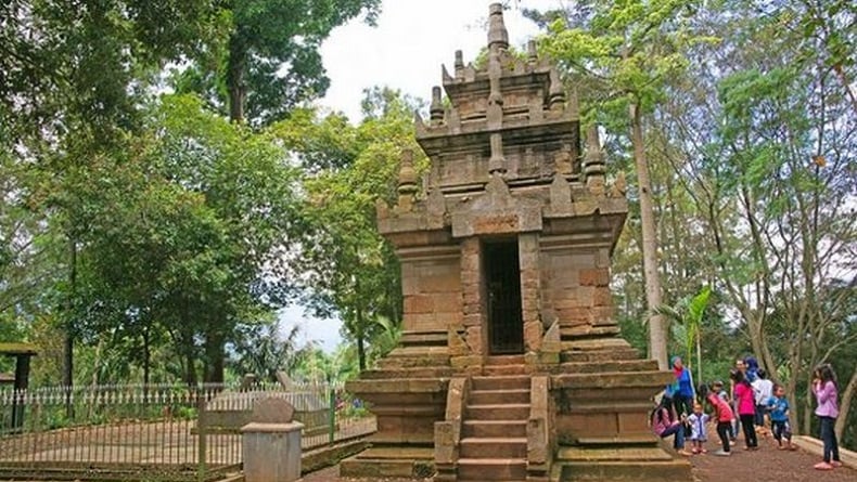 Kenapa di Jawa Barat Tidak Ada Candi, Karena Yakin kepada Sang Hyang Jati Tunggal