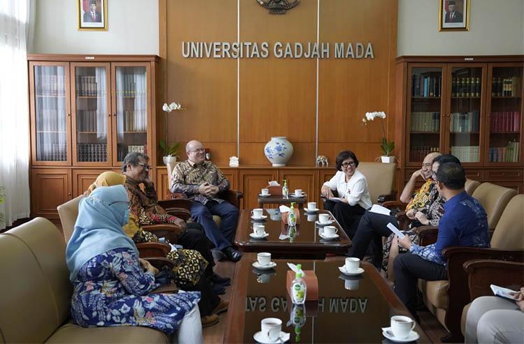 Irlandia dan UGM Sepakat Bekerja Sama dalam Pengembangan Pendidikan