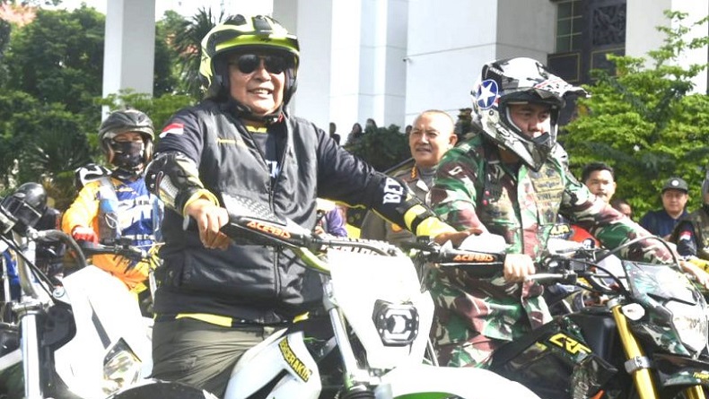 Kendarai Trail Blusukan ke Desa, Gubernur Kalsel Pecahkan Rekor MURI