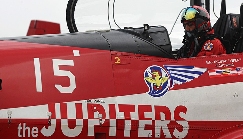 Atraksi The Jupiters TNI AU Meriahkan Indo Defence 2022 di Halim Perdanakusuma - Bagian 4